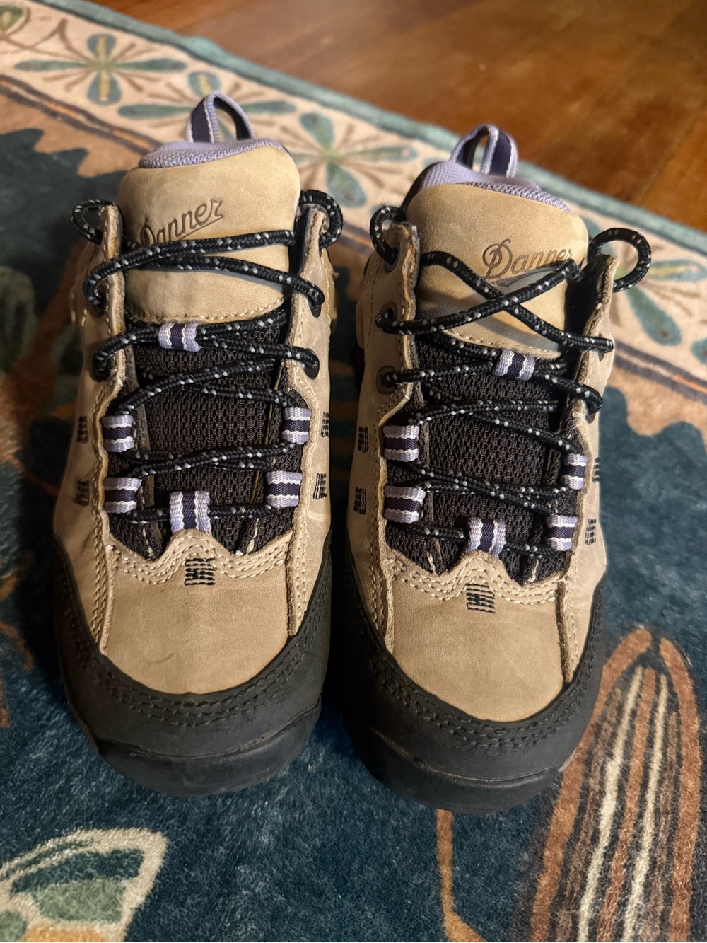 Women’s size 5 Danner hiking boots